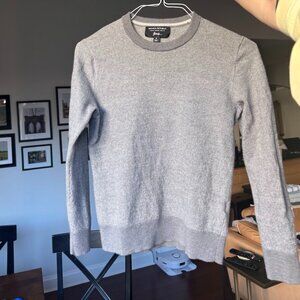 Italian Merino Yarn Banana Republic Men’s Grey Sweater - Medium